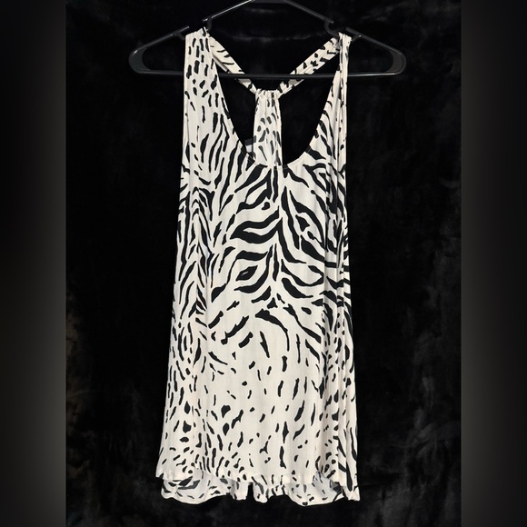 Fifteen Twenty Tops - FifteenTwenty zebra print razor back tank top